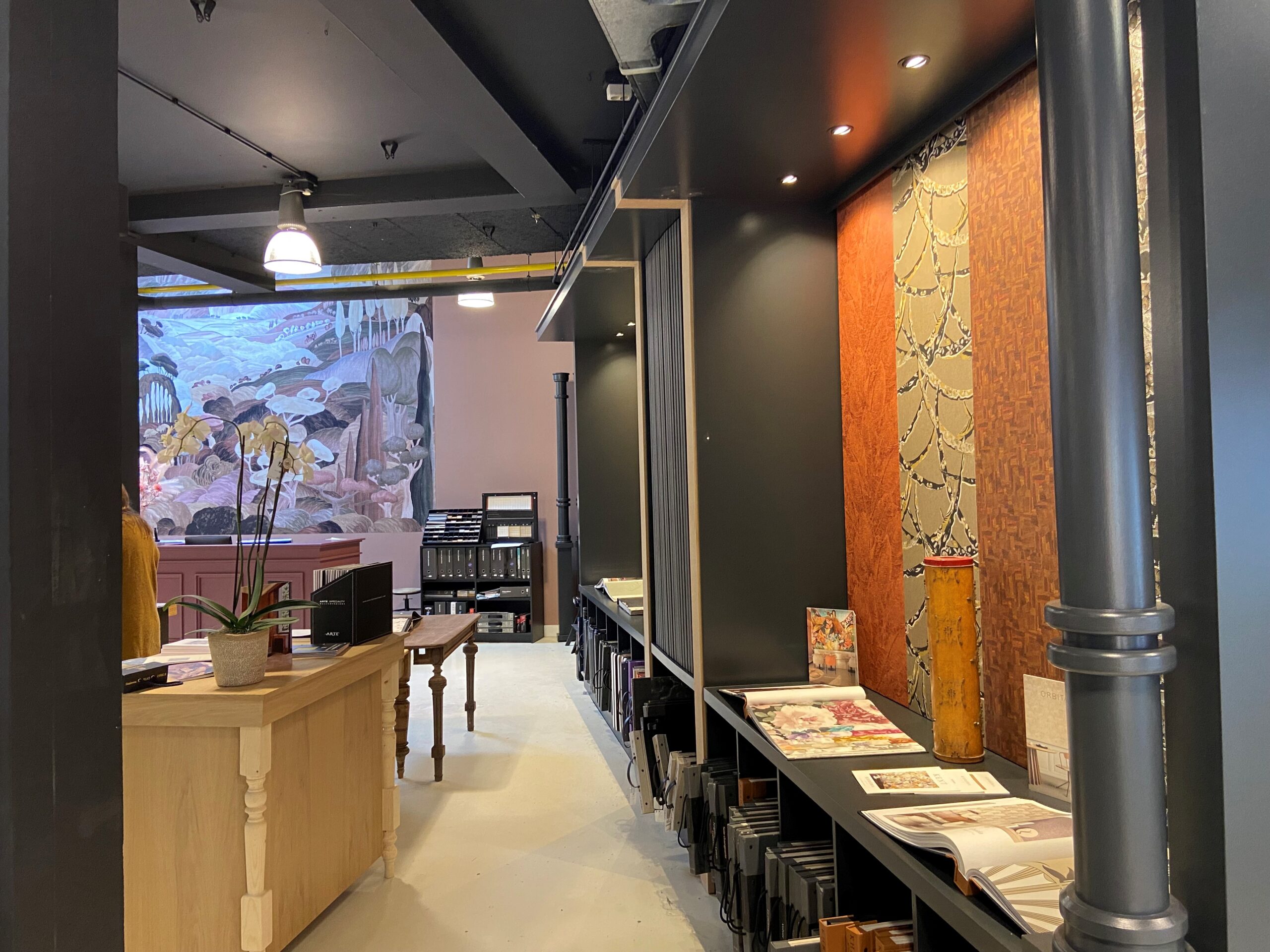 Ontwerp en realisatie retailzaak.
